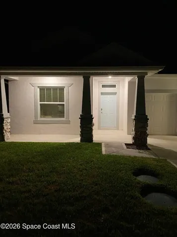 8231 Laguna Circle Micco FL 32976