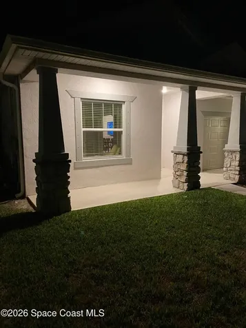 8231 Laguna Circle Micco FL 32976