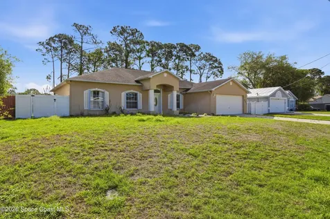 6813 Cecil Road Cocoa FL 32927