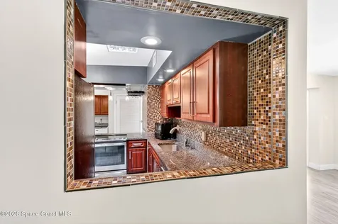 713 NE James Circle NE Palm Bay FL 32905