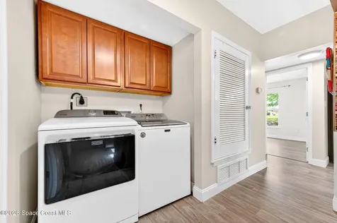 713 NE James Circle NE Palm Bay FL 32905