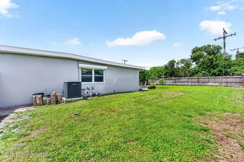 713 NE James Circle NE Palm Bay FL 32905
