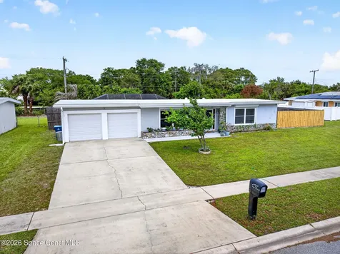 713 NE James Circle NE Palm Bay FL 32905