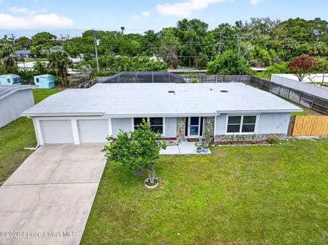 713 NE James Circle NE Palm Bay FL 32905