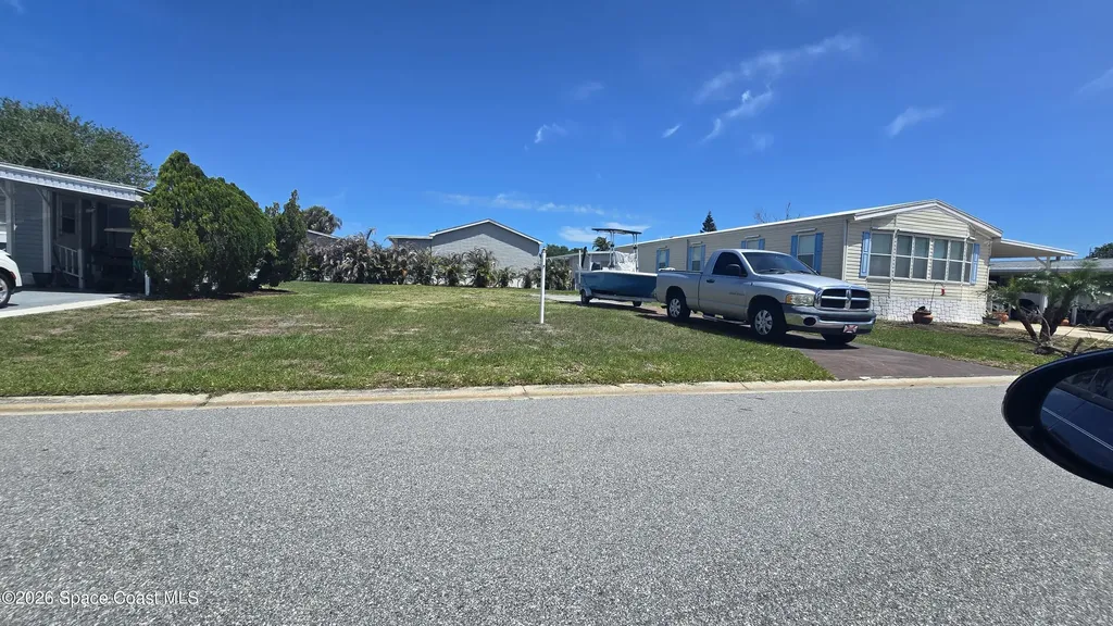 855 Hawthorn Circle Barefoot Bay FL 32976
