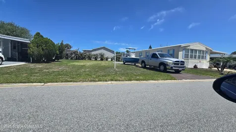 855 Hawthorn Circle Barefoot Bay FL 32976