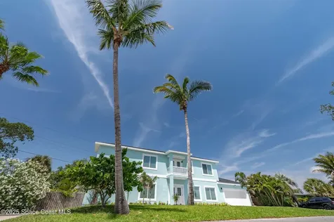 1364 Palmer Court Cocoa Beach FL 32931