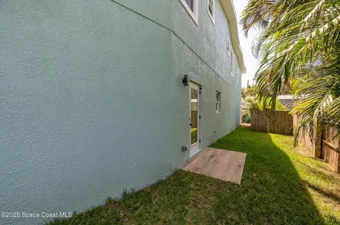 1364 Palmer Court Cocoa Beach FL 32931