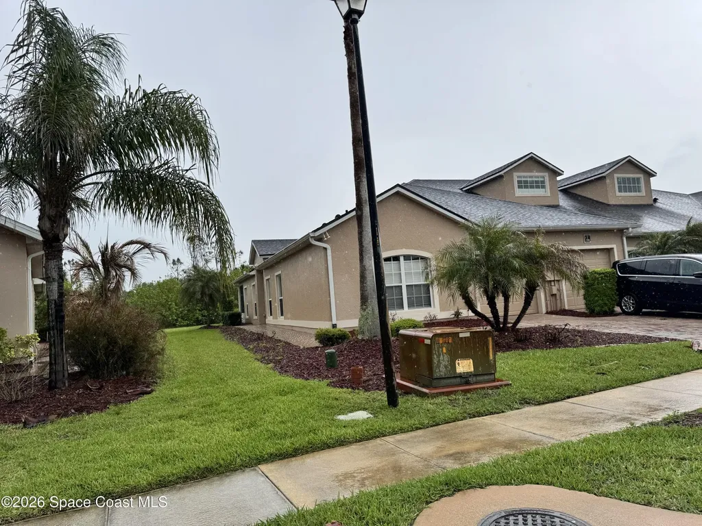 550 Remington Green Drive SE Palm Bay FL 32909