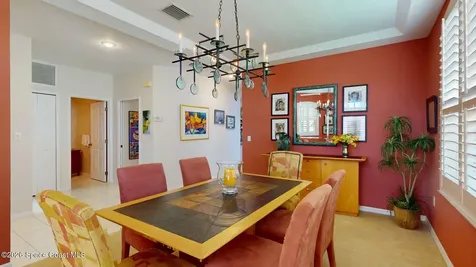 521 Island Court Indian Harbour Beach FL 32937