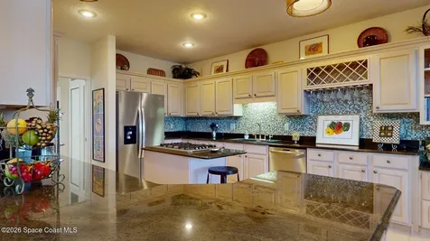 521 Island Court Indian Harbour Beach FL 32937