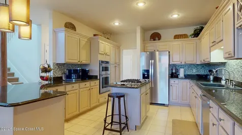 521 Island Court Indian Harbour Beach FL 32937