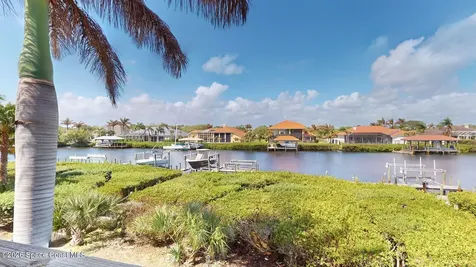 521 Island Court Indian Harbour Beach FL 32937