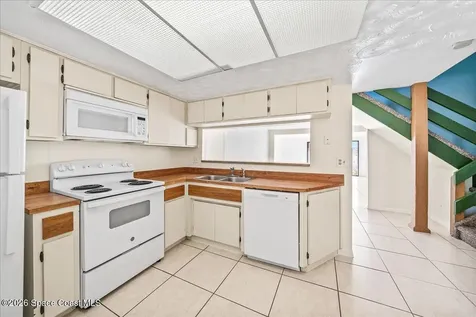 77 Emerald Court Satellite Beach FL 32937