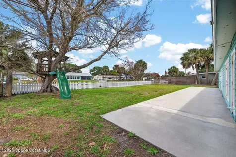 433 Blakey Boulevard Cocoa Beach FL 32931