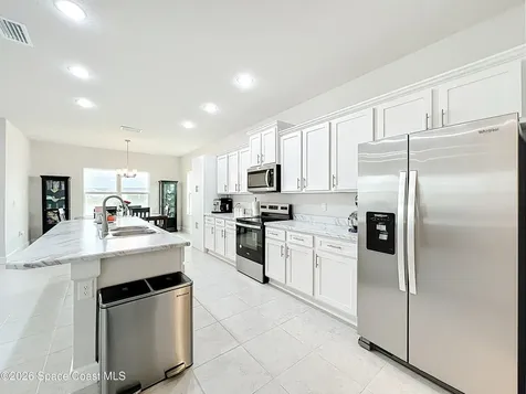 2204 Middlebury Drive SE Palm Bay FL 32909