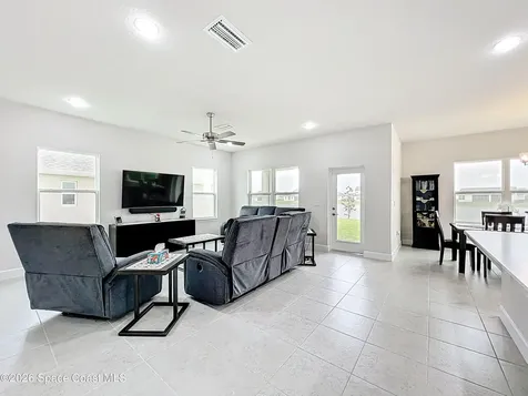 2204 Middlebury Drive SE Palm Bay FL 32909