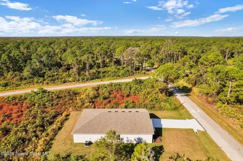 511 Scenic Road SW Palm Bay FL 32908