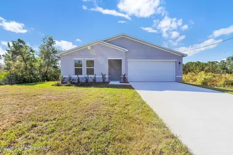 511 Scenic Road SW Palm Bay FL 32908