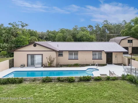 150 State Road 46 Geneva FL 32732