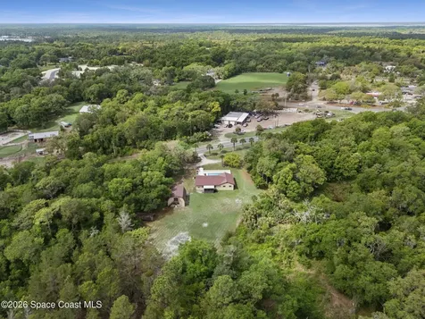 150 State Road 46 Geneva FL 32732