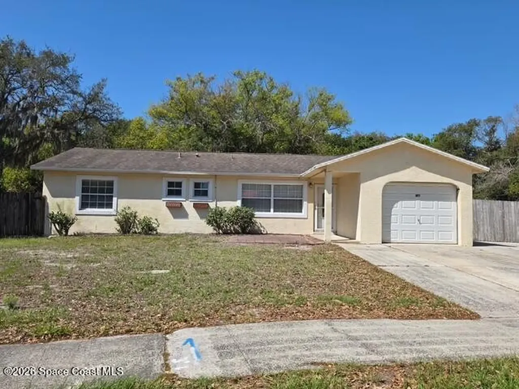 2300 W Sherwood Circle Cocoa FL 32926