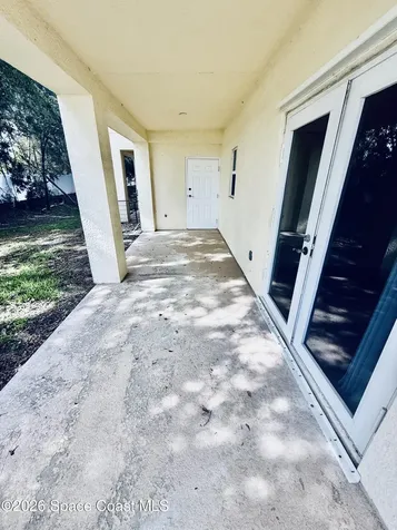 860 Vignoles Avenue NE Palm Bay FL 32905