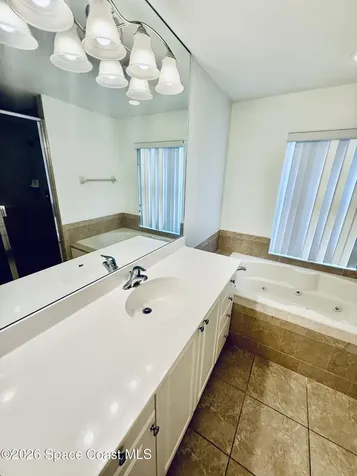 860 Vignoles Avenue NE Palm Bay FL 32905