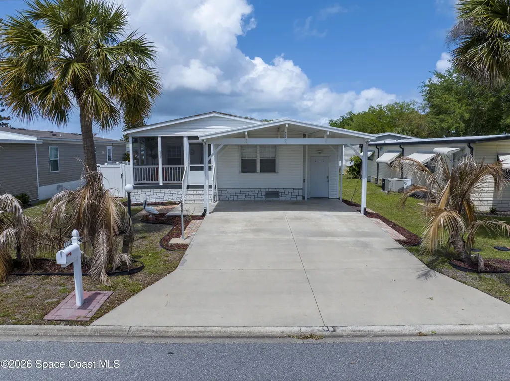 971 Laurel Circle Barefoot Bay FL 32976