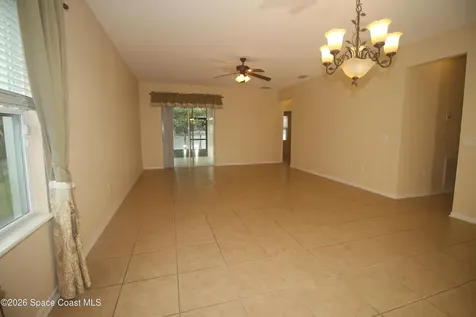 2803 Moonstone Bend Kissimmee FL 34758