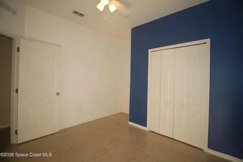 2803 Moonstone Bend Kissimmee FL 34758