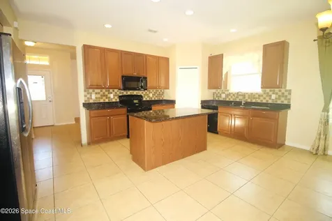 2803 Moonstone Bend Kissimmee FL 34758