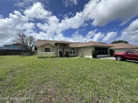 1666 Canon Avenue NW Palm Bay FL 32907