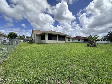 1666 Canon Avenue NW Palm Bay FL 32907
