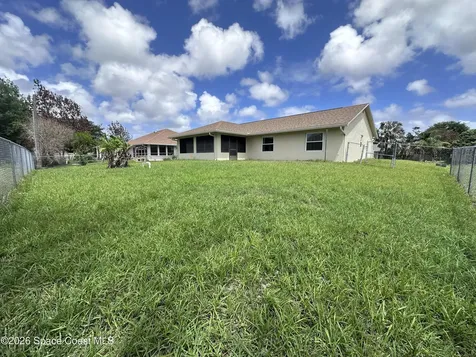 1666 Canon Avenue NW Palm Bay FL 32907