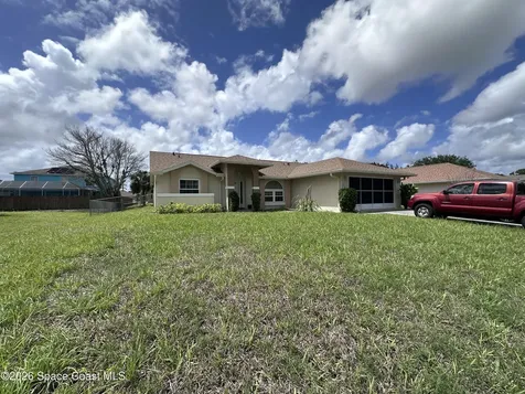 1666 Canon Avenue NW Palm Bay FL 32907