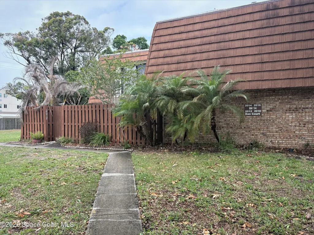 2012 Dan Court NE Palm Bay FL 32905
