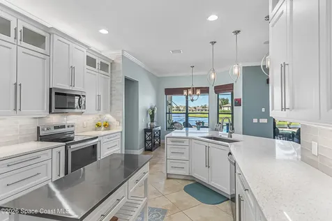 1532 Tralee Bay Avenue Melbourne FL 32940