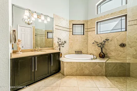 1532 Tralee Bay Avenue Melbourne FL 32940