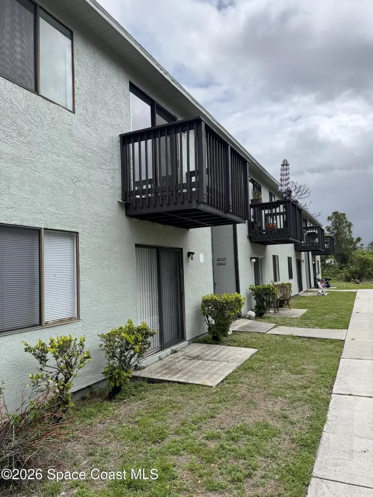 421 Mercury Avenue SE Palm Bay FL 32909