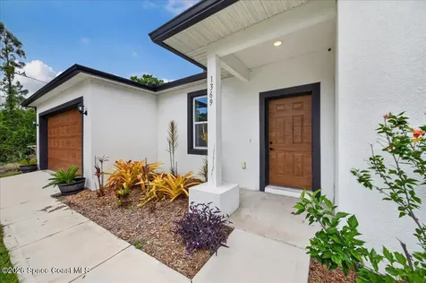 1369 Torgerson Road SE Palm Bay FL 32909
