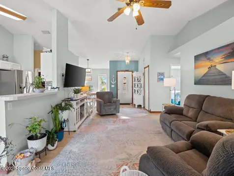 1670 Barnes Avenue NW Palm Bay FL 32907