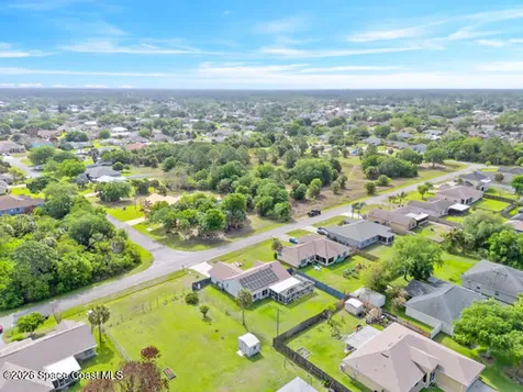 1670 Barnes Avenue NW Palm Bay FL 32907