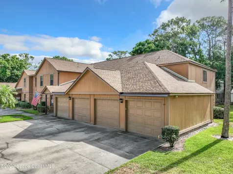 605 Saint Albans Court W West Melbourne FL 32904