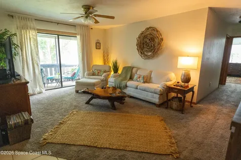 605 Saint Albans Court W West Melbourne FL 32904