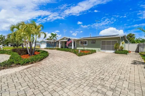 121 Algonquin Terrace Indian Harbour Beach FL 32937