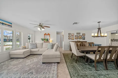 121 Algonquin Terrace Indian Harbour Beach FL 32937