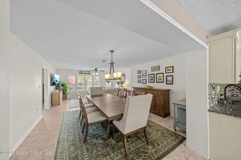 121 Algonquin Terrace Indian Harbour Beach FL 32937