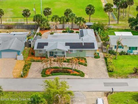 121 Algonquin Terrace Indian Harbour Beach FL 32937