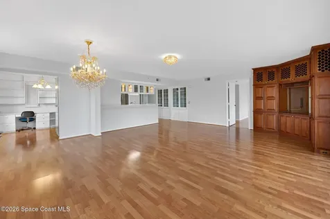 102 Riverside Drive Cocoa FL 32922